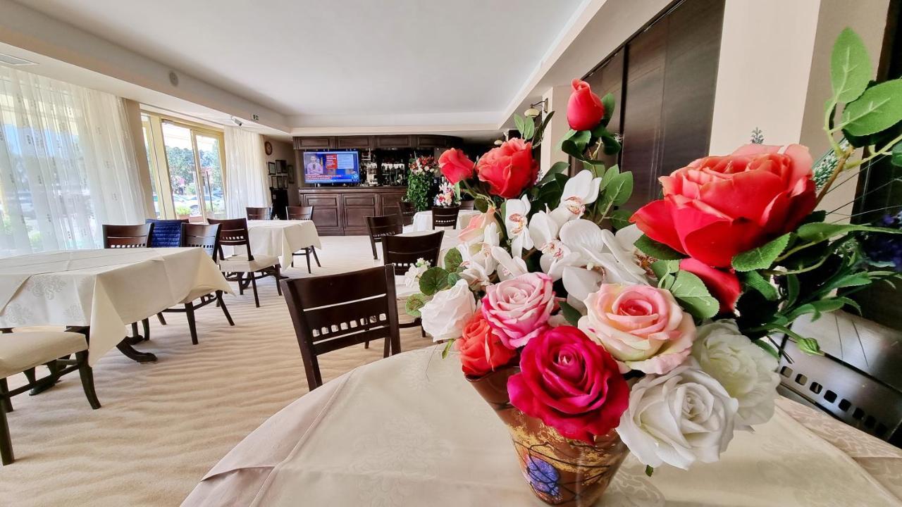 Hotel Condor Мамая Экстерьер фото